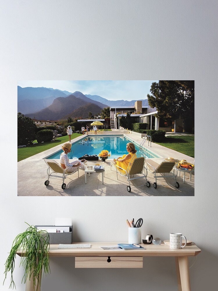 Retro Poolside Host Luxury Lif – Luxury Lifestyle Picture Bewertung und Preis